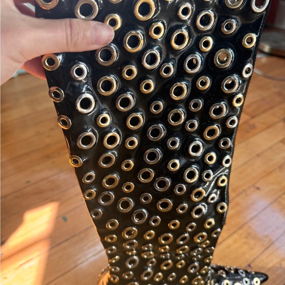 Jefferey Canpbell Holey Boots Gold / Silver - Picture 6 of 8